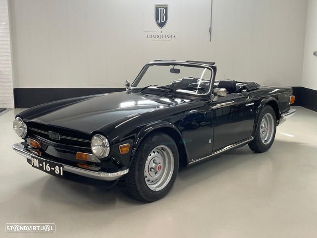 Triumph TR6 - 1