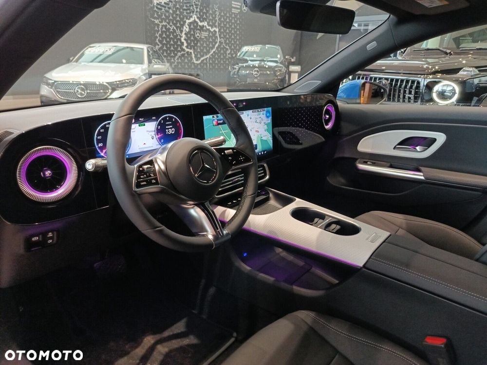 Mercedes-Benz CLA - 9