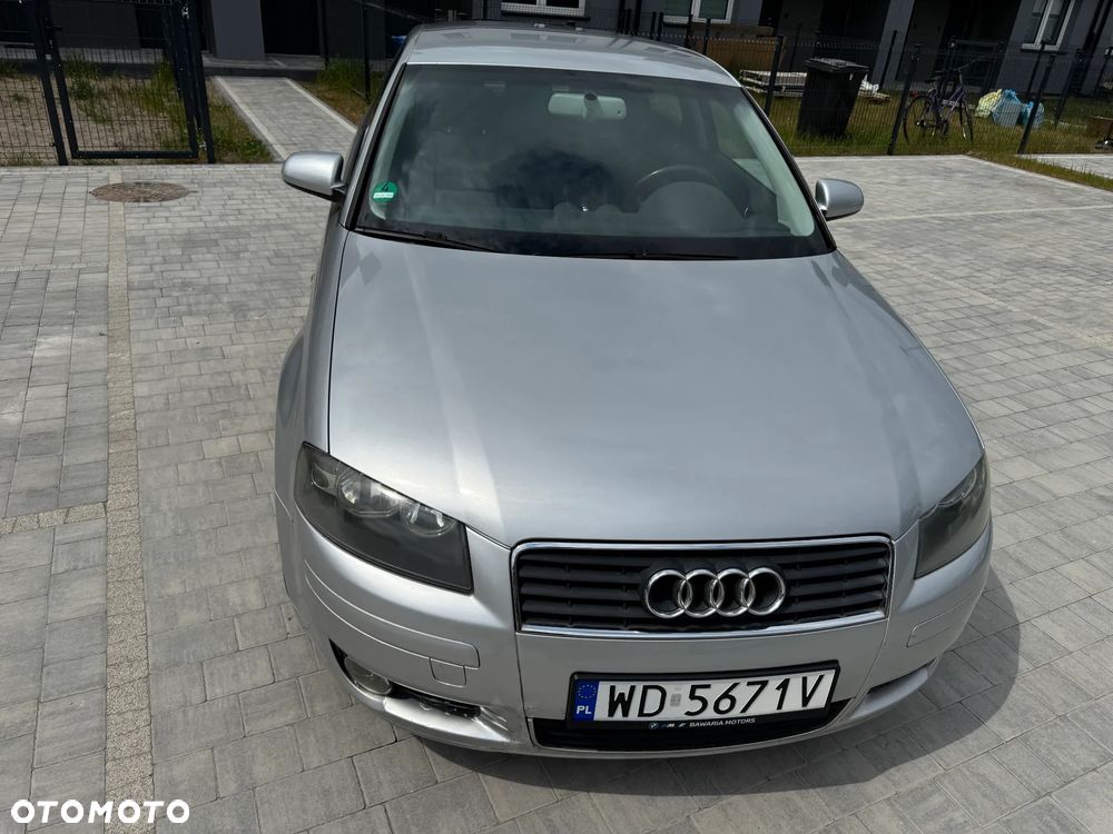 Audi A3 3-drzwiowe 1.6 Attraction - 19