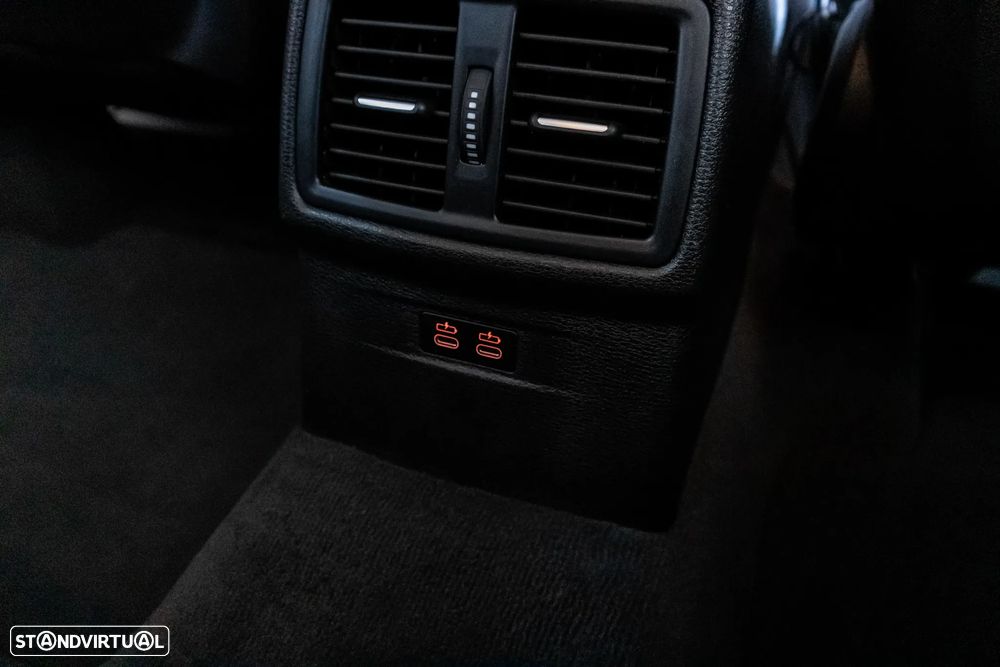 BMW X1 16 d sDrive Auto - 22