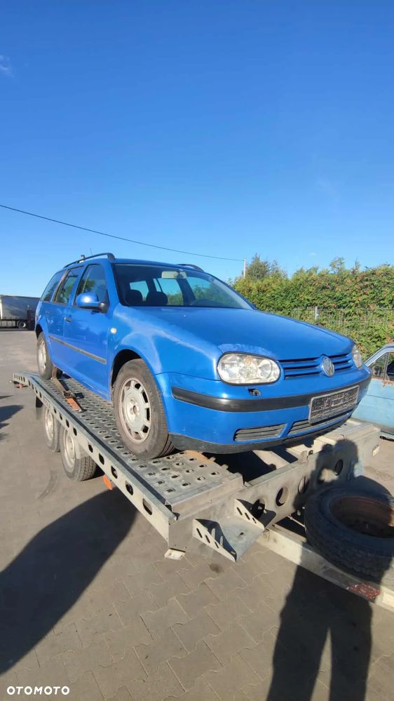 Volkswagen Golf 4 2002 1.9 TDI 110 KM ALH LW5Z - 1