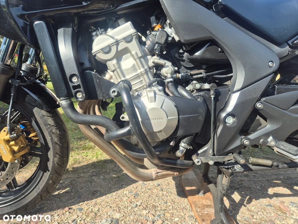 Honda CBF - 11