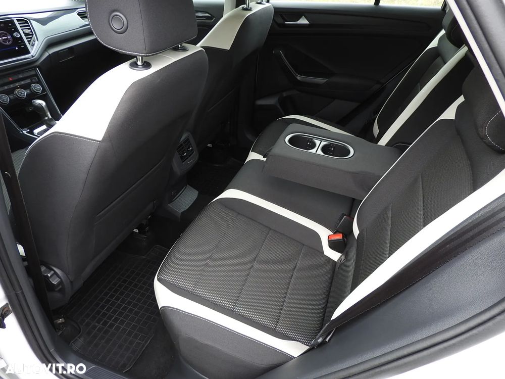 Volkswagen T-ROC 2.0 TDI 4Mot DSG Design - 8