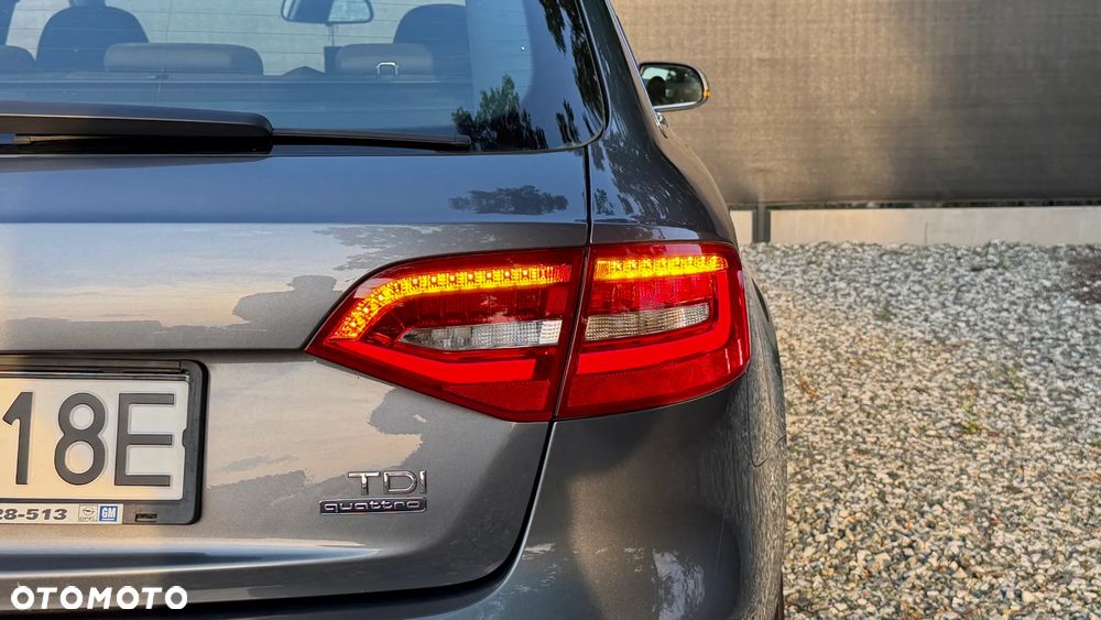 Audi A4 Avant 2.0 TDI S tronic quattro - 9
