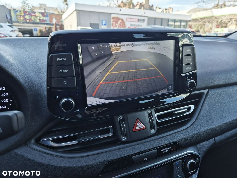 Hyundai i30 1.5 T-GDI 48V Smart DCT - 24