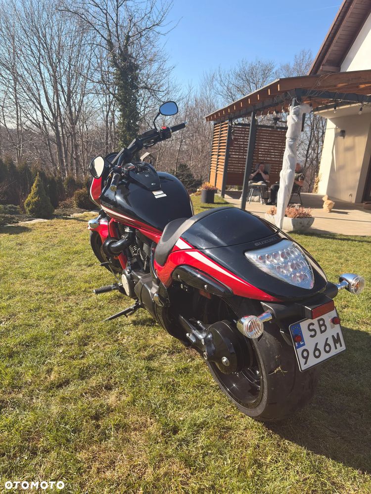 Suzuki Boulevard - 9