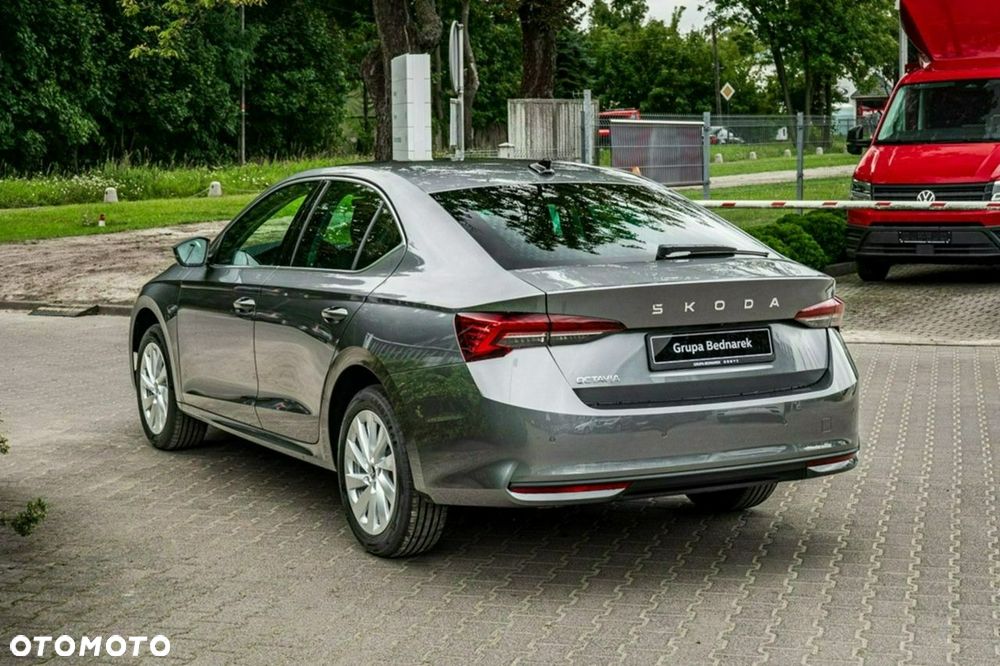 Skoda Octavia - 10