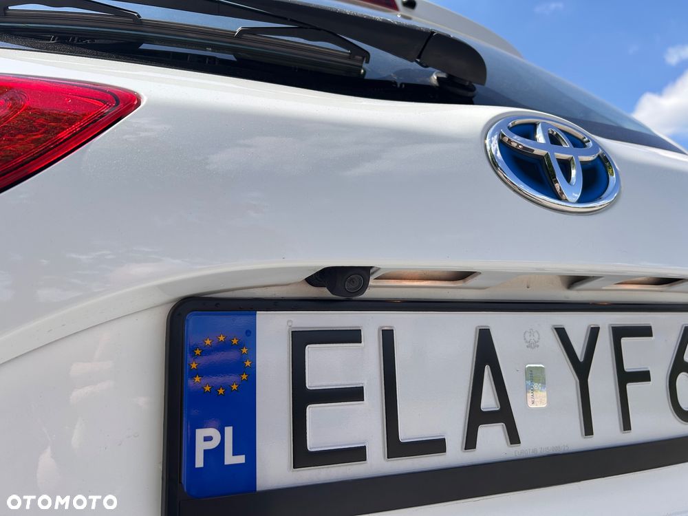 Toyota Yaris Hybrid 100 Premium - 20