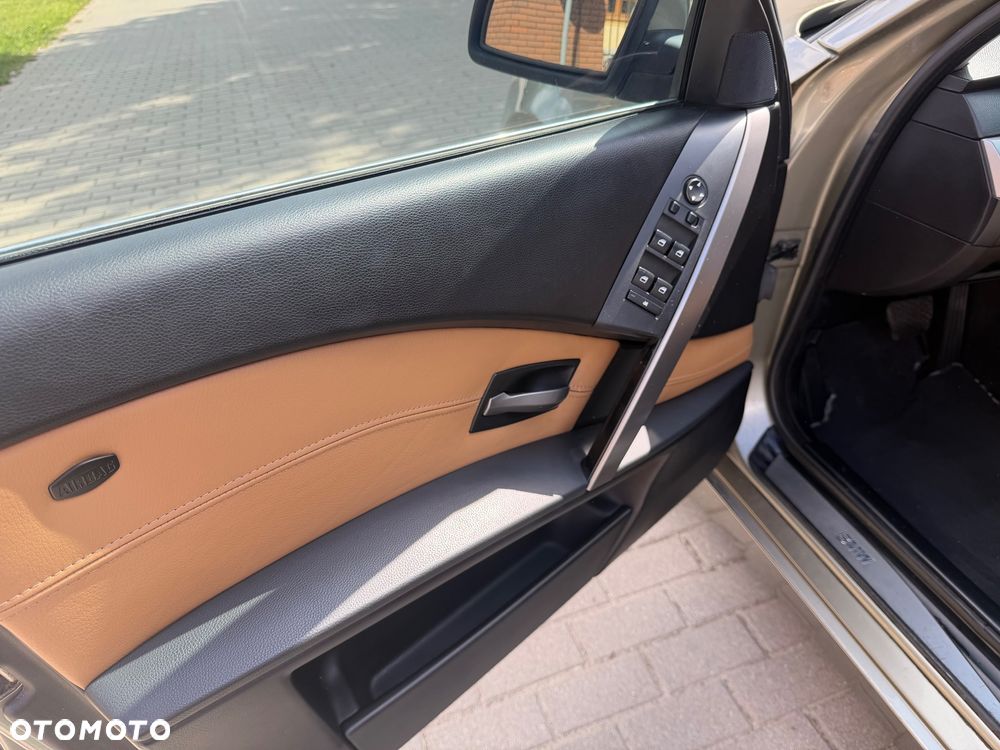 BMW Seria 5 - 17