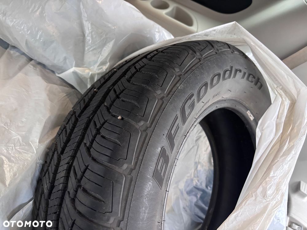 Chrysler Pacifica - 24