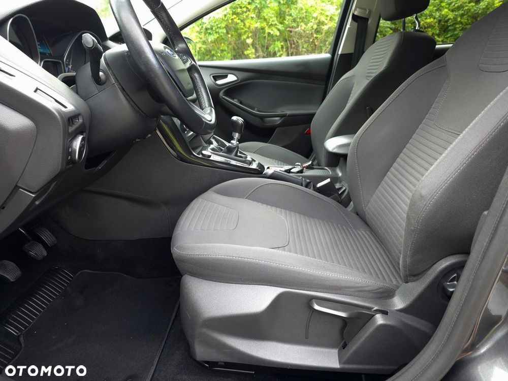 Ford Focus 1.5 EcoBoost Titanium ASS - 15