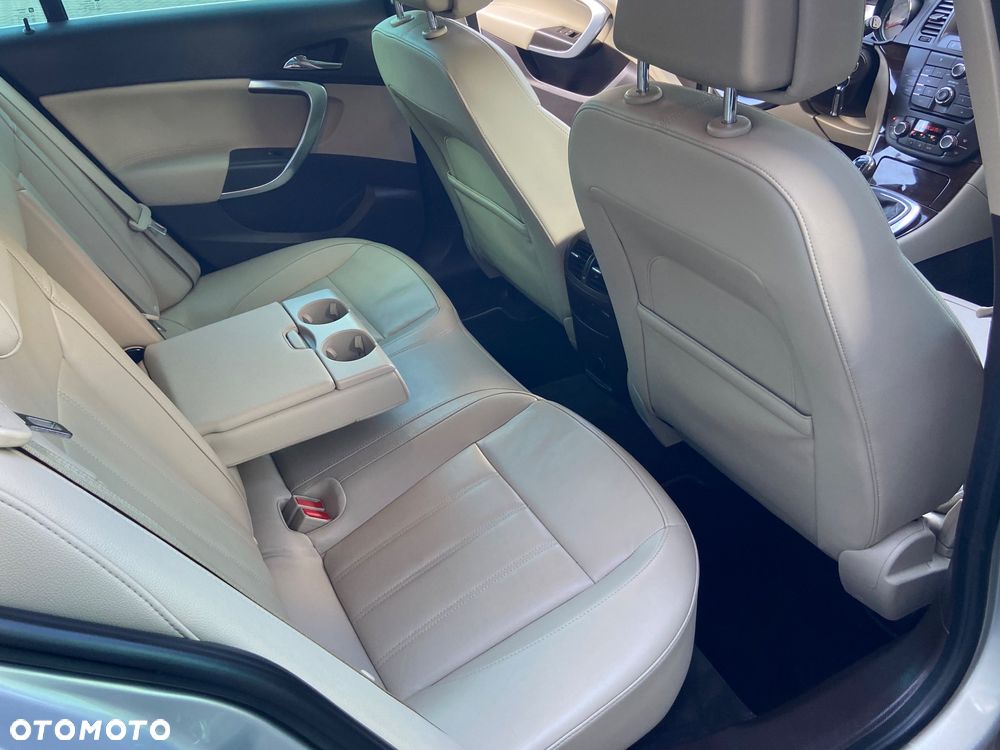 Opel Insignia 1.6 T Cosmo - 18