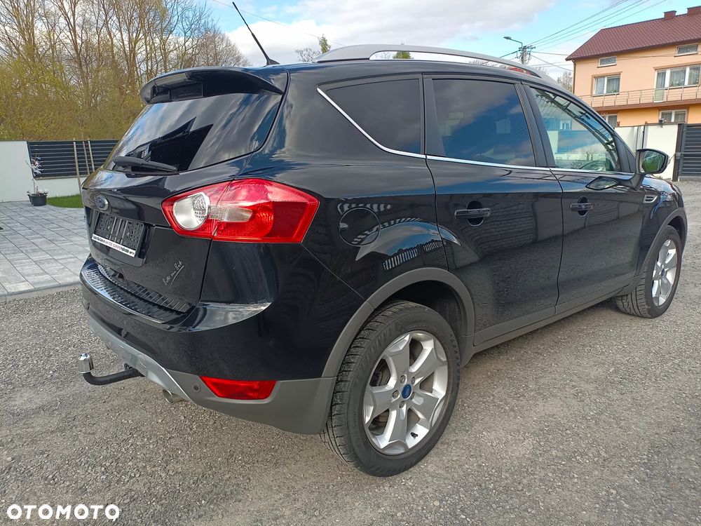 Ford Kuga 2.0 TDCi 4x4 Titanium - 4