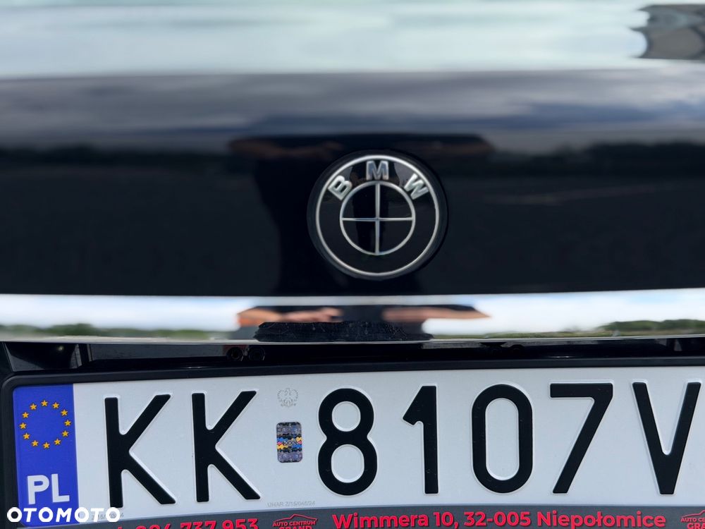 BMW Seria 7 750i - 6