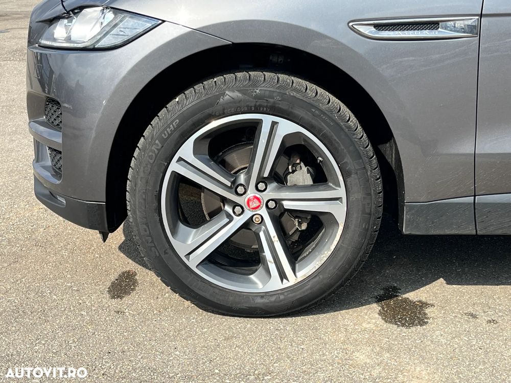 Jaguar F-Pace - 26