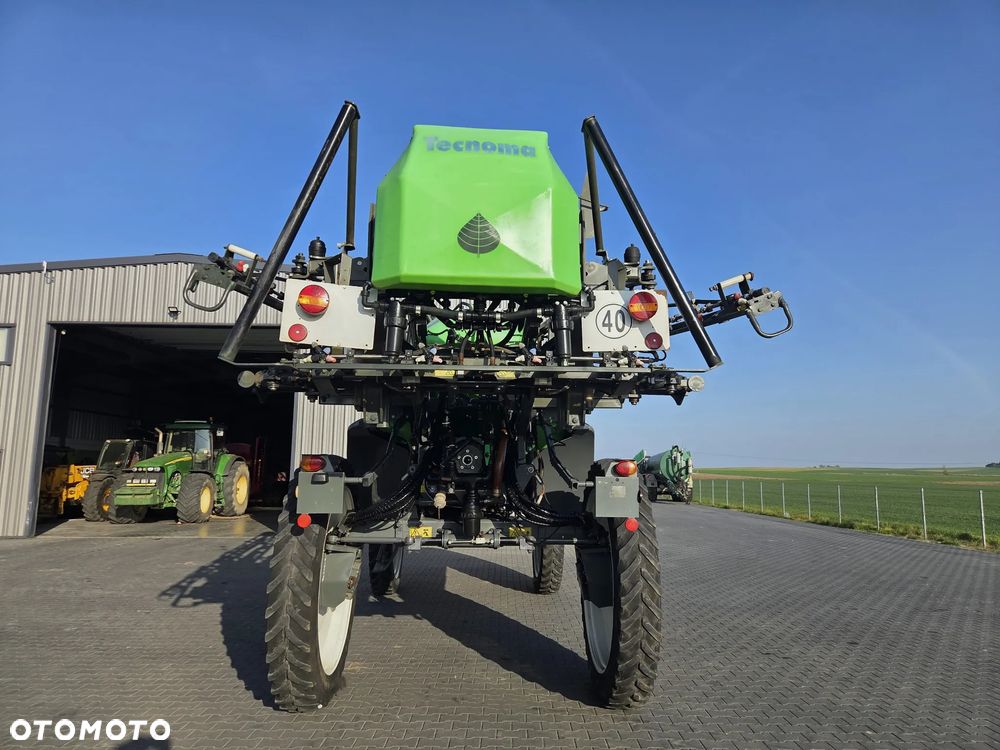 Tecnoma Laser 4240 2011 Rok, 24 M,  GPS, Automatzcyne wyłączanie sekcji, Nie Malowany, Stan Bardzo Dobry - 7