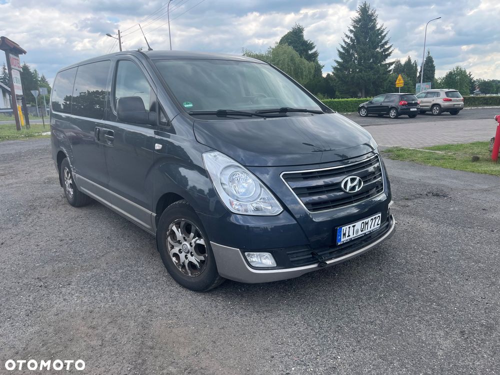 Hyundai H-1 ver-2-5-crdi-travel-trend - 16