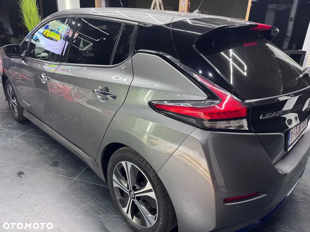 Nissan Leaf 40 kWh Tekna - 23