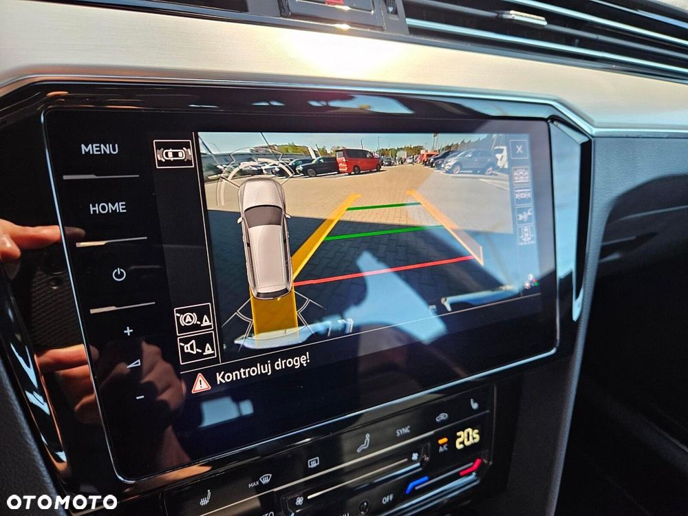 Volkswagen Passat Variant - 21