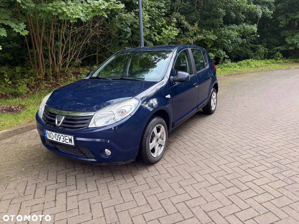 Dacia Sandero 1.2 16V Laureate - 2