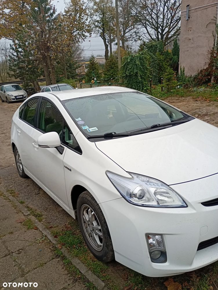 Toyota Prius - 2