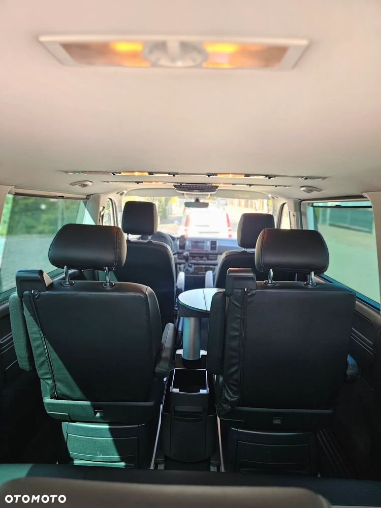 Volkswagen Multivan - 16