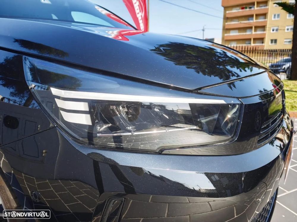 Opel Corsa 1.2 T GS - 11