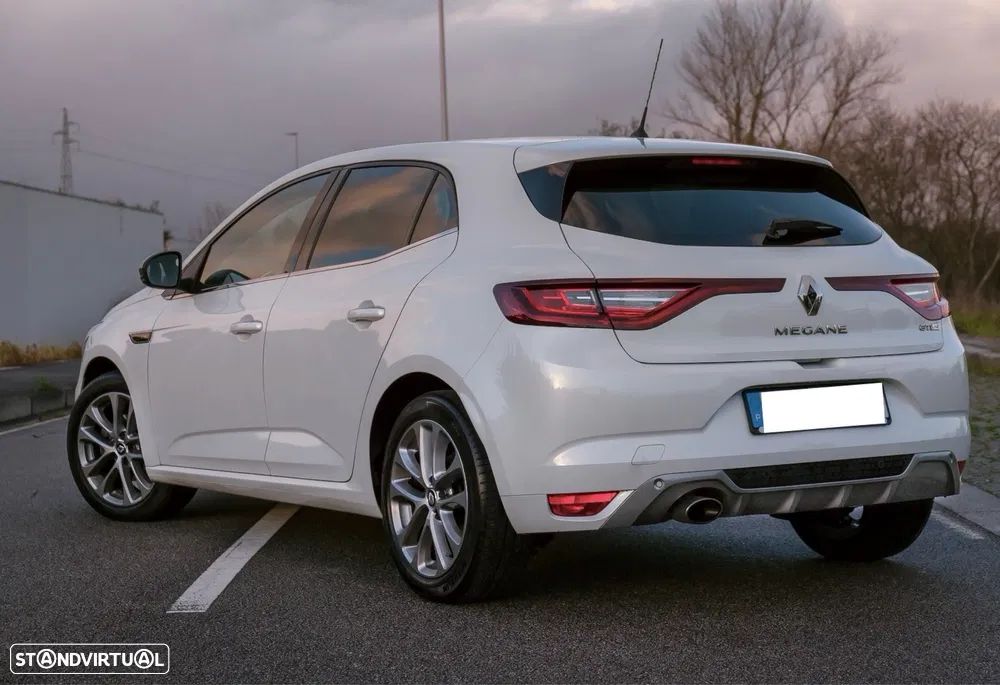 Renault Mégane 1.2 TCE GT Line - 4