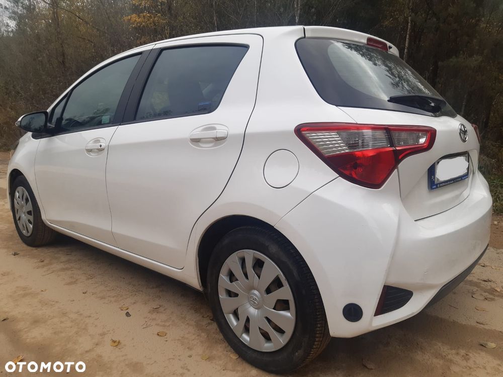 Toyota Yaris - 3