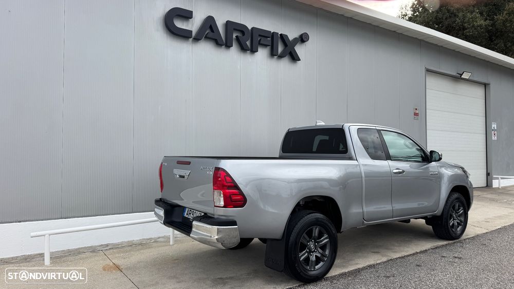Toyota Hilux 2.4 D-4D 4WD Trial - 15
