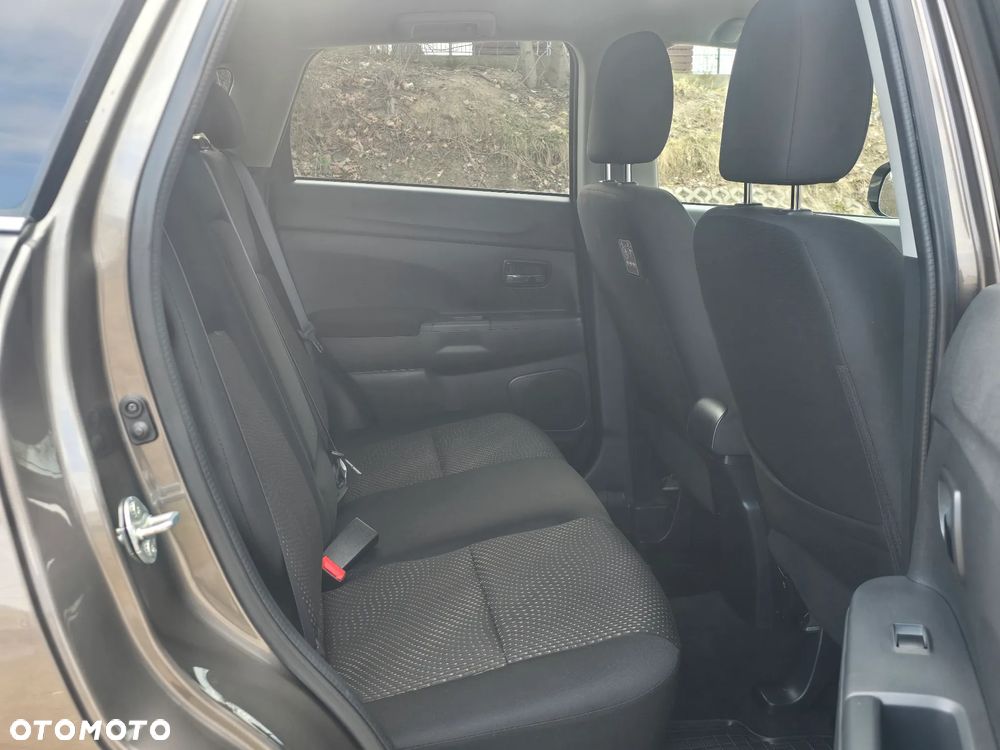 Mitsubishi ASX 1.8 DI-D 2WD Diamant Edition - 13