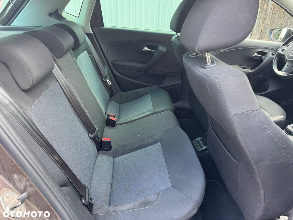 Volkswagen Polo - 17