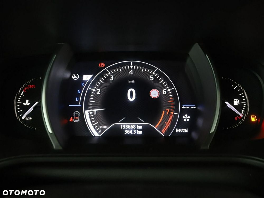 Renault Megane ENERGY TCe 205 EDC GT - 23