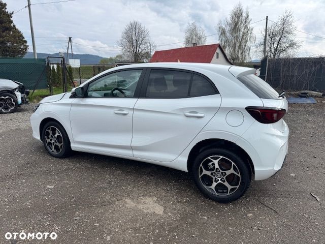 MG MG3 1.5 HEV+ Standard - 6