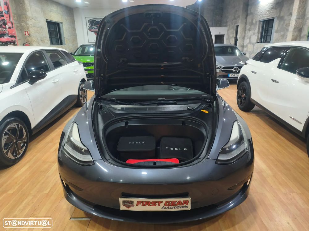 Tesla Model 3 Standard Range Plus RWD - 55