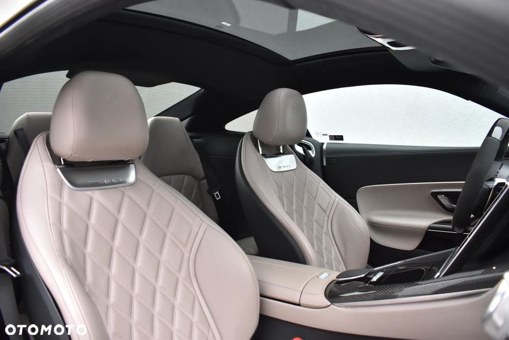 Mercedes-Benz AMG GT - 17