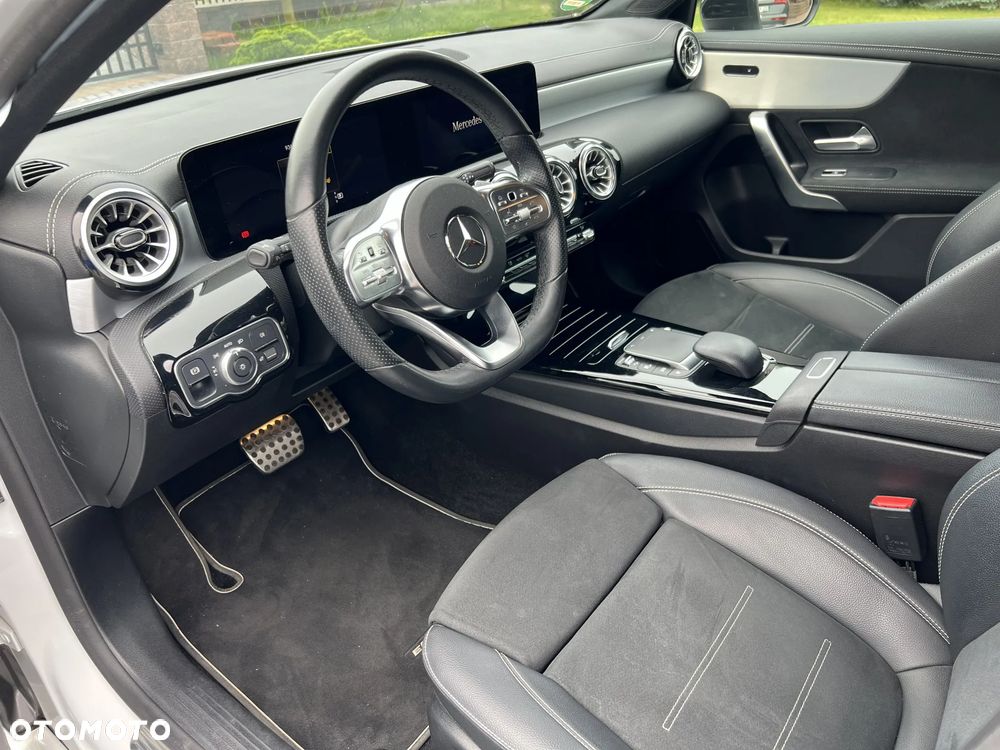 Mercedes-Benz Klasa A 200 4Matic 8G-DCT Advanced AMG Line - 8