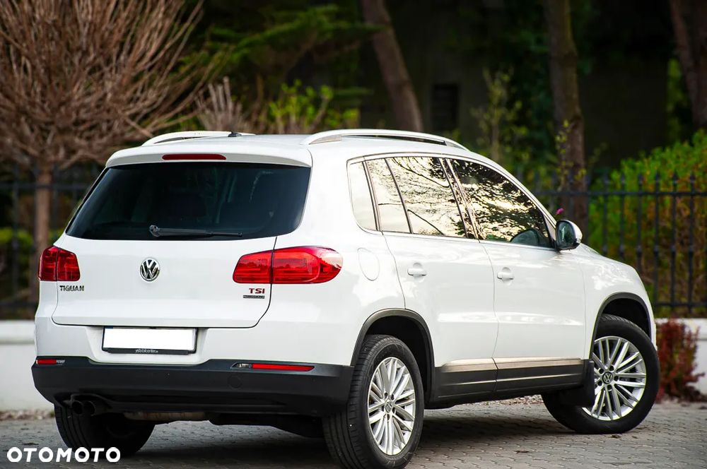 Volkswagen Tiguan 1.4 TSI 4Motion Trend & Fun - 12