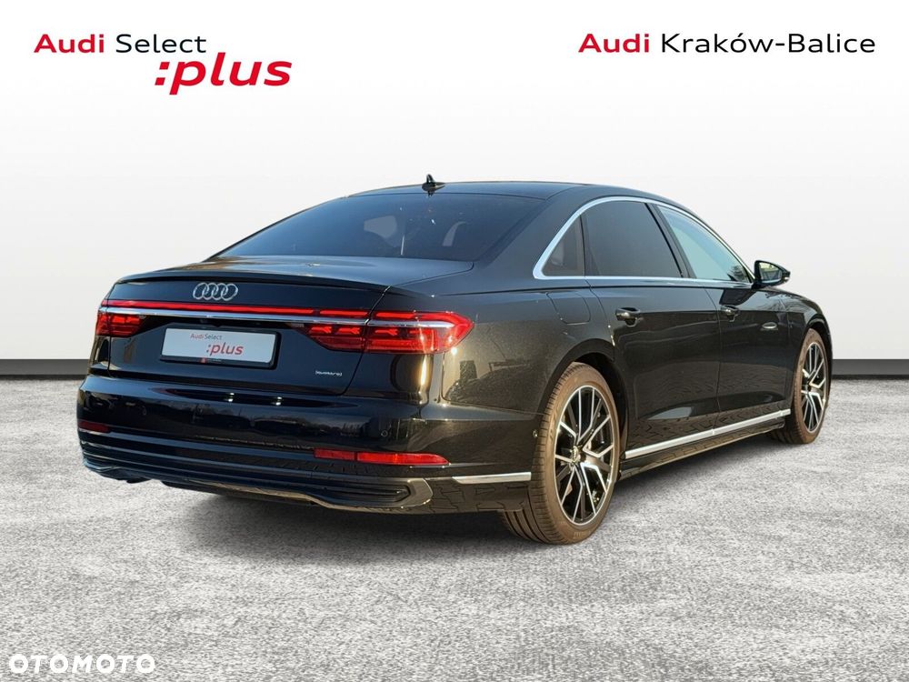 Audi A8 - 6