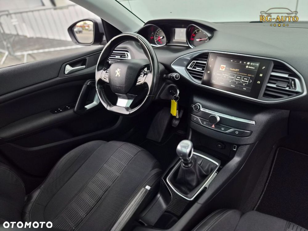 Peugeot 308 - 22
