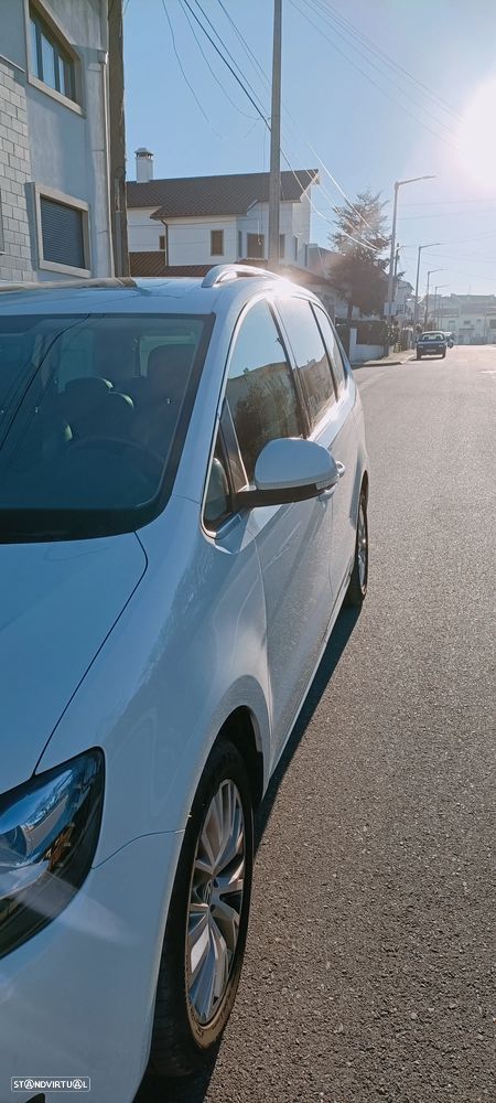 VW Sharan 2.0 TDI Highline - 11
