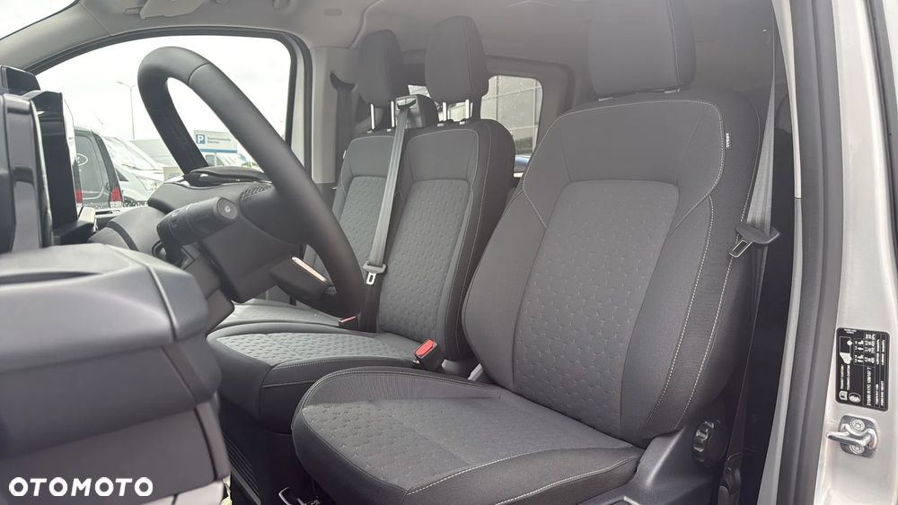 Ford Transit Custom - 10