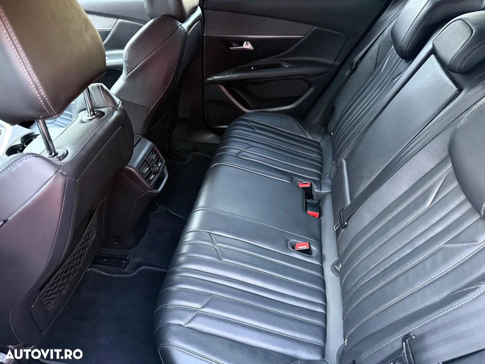 Peugeot 3008 PureTech 130 Stop & Start EAT6 Allure - 16