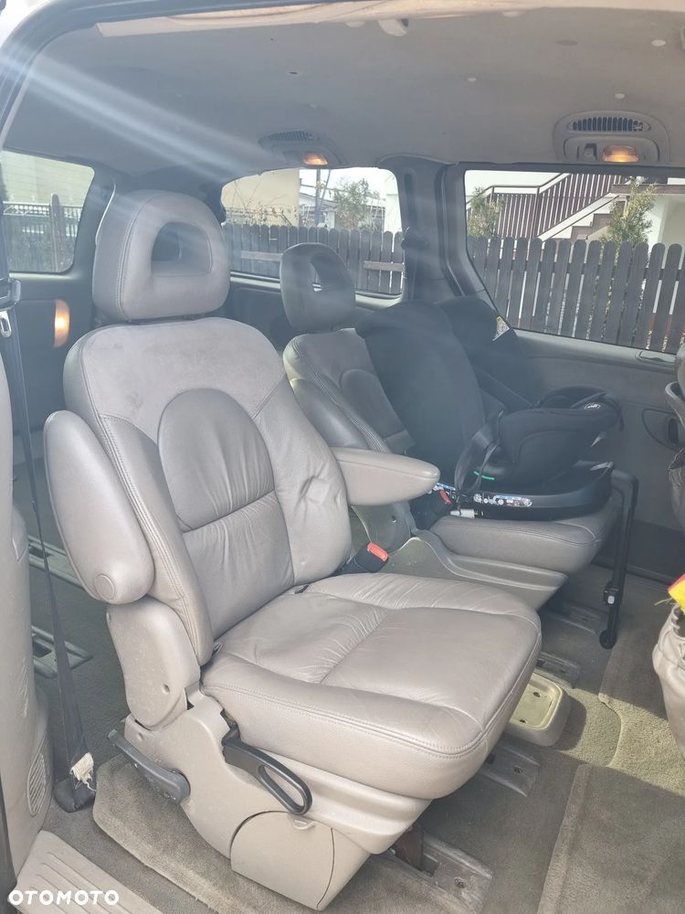 Chrysler Grand Voyager 3.3 Limited AWD - 13