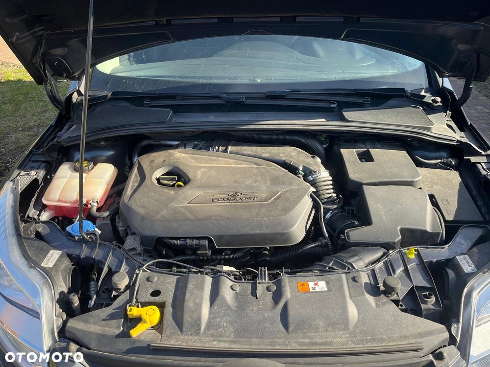 Ford Focus 1.6 EcoBoost Titanium - 11