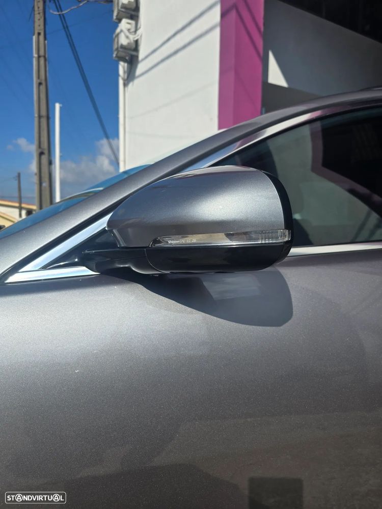 Jaguar XF Sportbrake 2.2 D Premium Luxury - 17