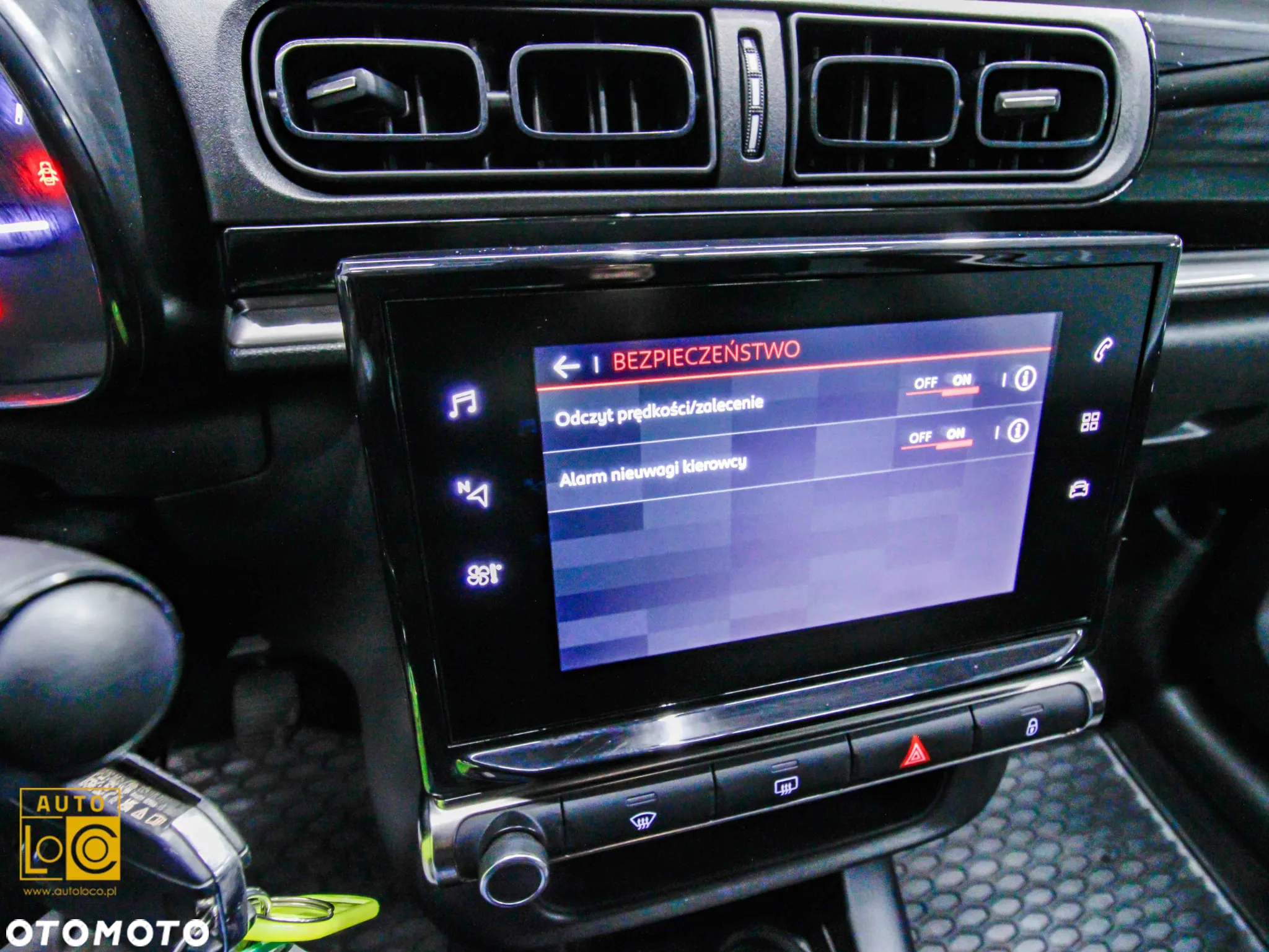 Citroën C3 1.2 PureTech Shine - 21