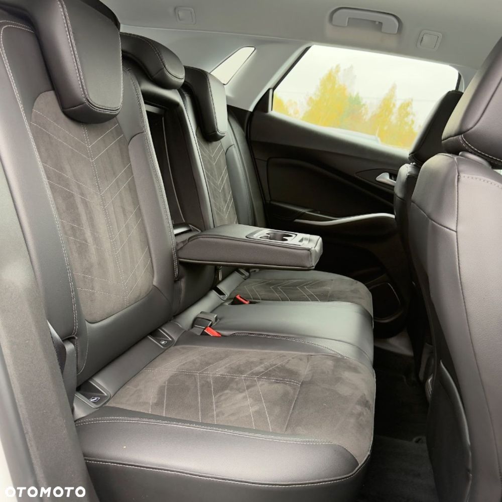 Opel Grandland - 31