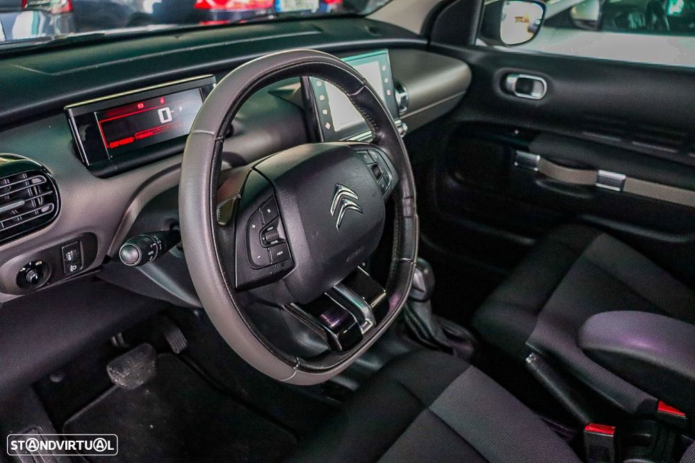 Citroën C4 Cactus 1.2 PureTech Shine EAT6 - 11