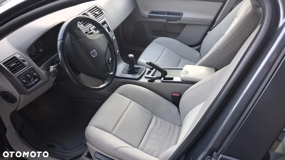 Volvo S40 2.0 Kinetic - 8